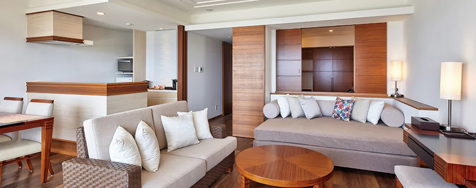 Ala Mahaina Condo Hotel Superior Room with kitchen and large living area in Motobu