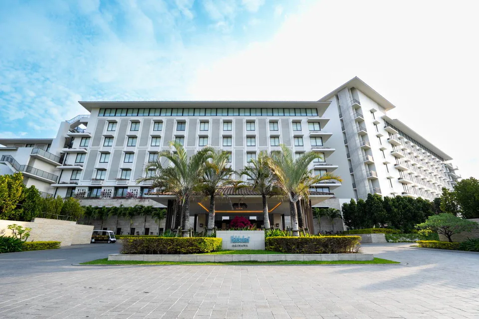 Okinawa Hotel Cancellation Policies: When Is Free Cancellation Worth Paying For?