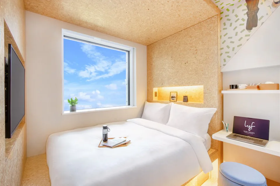 lyf Tenjin Fukuoka compact solo room and workspace