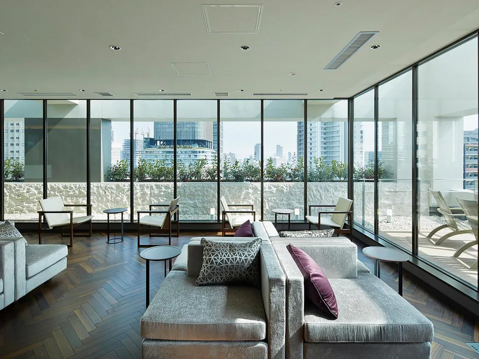 โรงแรมมิทซุอาเกน โอซากา พรีเมียร์ ชั้น 16 โซนเลานจ์ Rivière ที่นั่ง
