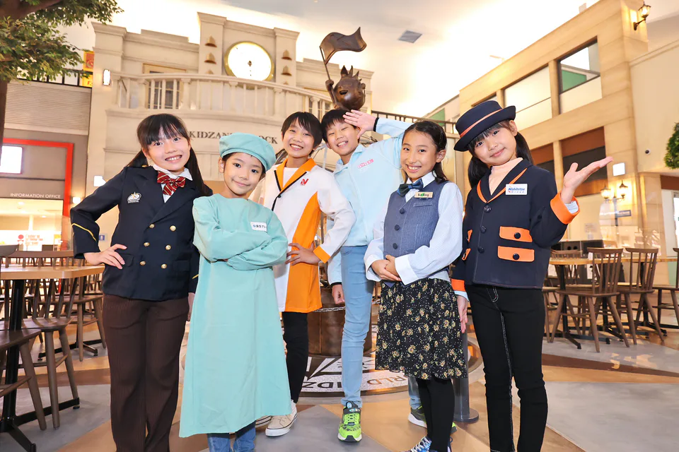 KidZania Fukuoka 2026 : 4, 6 ou 8 heures ? Le vrai coût des créneaux et des réservations