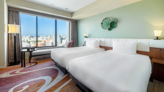 Hyatt Regency Naha Okinawa 32-square-metre deluxe twin guest room