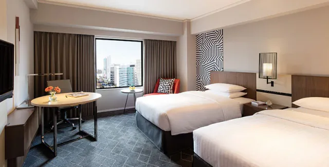 Courtyard by Marriott Shin-Osaka Station standard twin room for an early Shinkansen departure