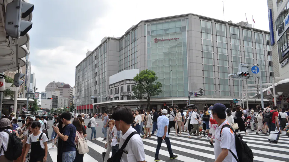 Vue de l’hébergement liée à Où séjourner pour les activités estivales à Kyoto ? Comparaison entre Kyoto Station, Gion-Shijō, Otsu et Kibune
