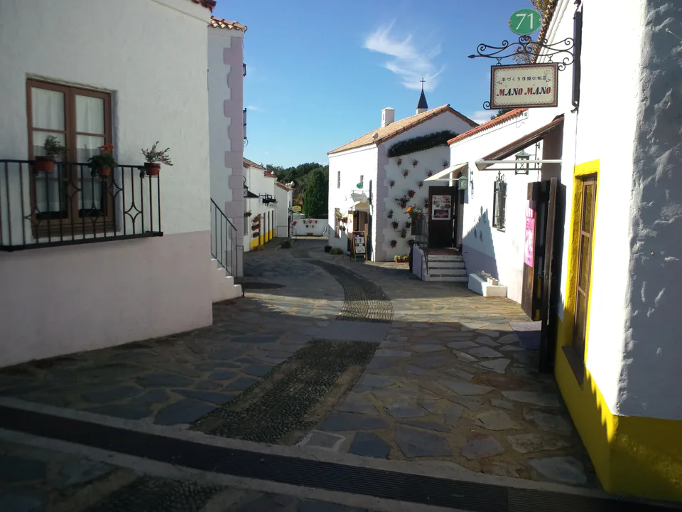 志摩西班牙村 Santa Cruz 西班牙街景,下午票適合已在伊勢志摩的旅客而非長途趕場