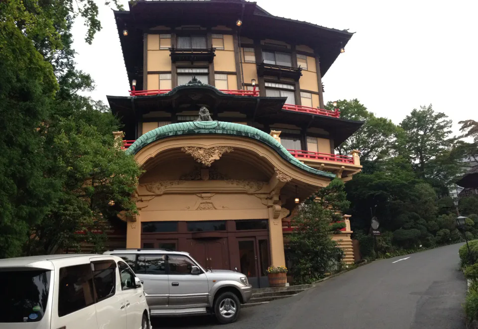 อาคารประวัติศาสตร์ของ Fujiya Hotel ที่มิยาโนะชิตะ ฮาโกเนะ