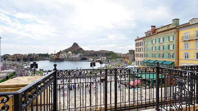 MiraCosta Balcony Room Harbor View 戶外陽台與 Porto Paradiso 景觀