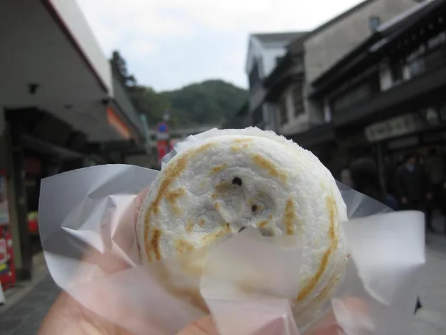 Scène réelle de l'umechi à Dazaifu, il est préférable de l'acheter et de le manger immédiatement pour profiter de sa fraîcheur.