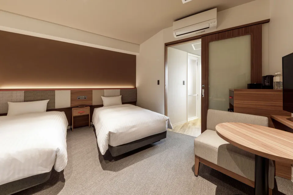 Nishitetsu Hotel CROOM Hakata Gion twin guest room with separate bath