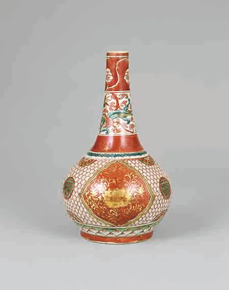 Ming Jingdezhen floral ceramic vase at Nezu Museum