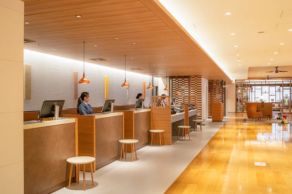 Réception et hall de l'hôtel CROOM West Japan Railway Hakata