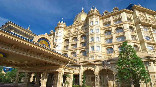 Tokyo Disneyland Hotel exterior directly opposite Tokyo Disneyland