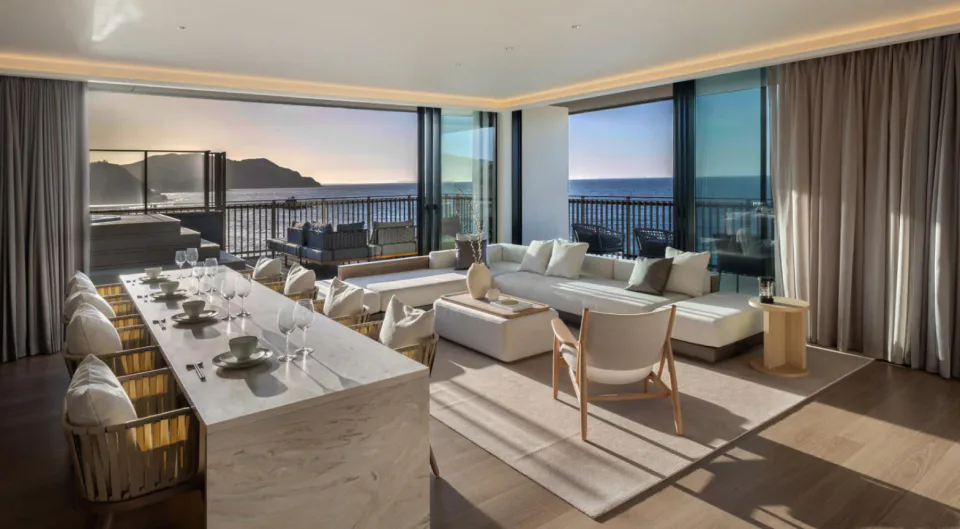 seven x seven Itoshima suite with ocean-facing terrace
