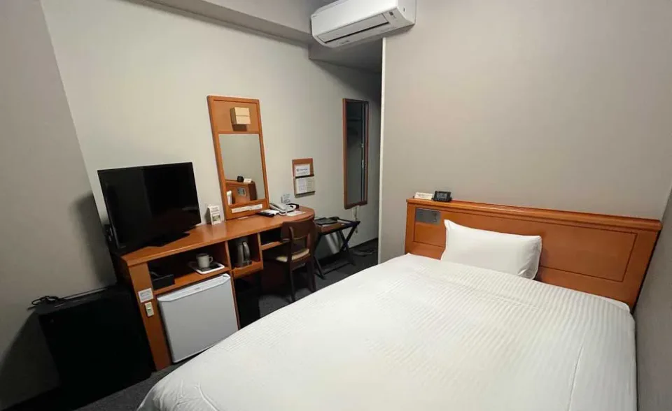 HOTEL ROUTE-INN SAGA EKIMAE single room near Saga Station