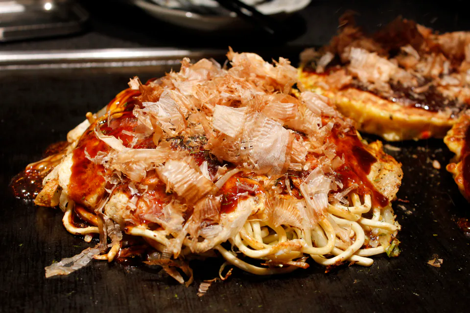 廣島風お好み焼き;若只想指定一間名店,自由行仍比固定 Food Tour 更可控