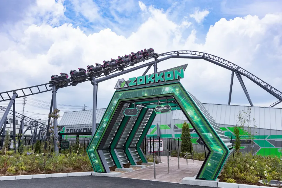 Fuji-Q Highland ZOKKON coaster on a Mount Fuji private-car itinerary