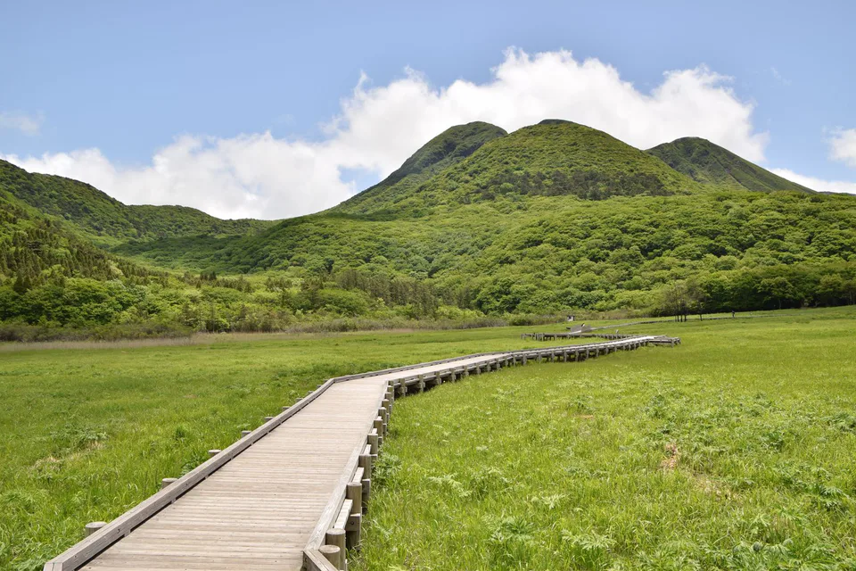 Boardwalk across Tadehara Wetlands at Chojabaru below the Kuju trails