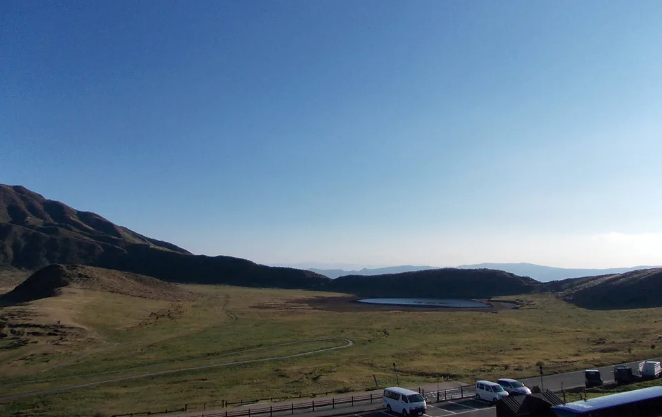 Aso Day Trip or Overnight: Which Fits a 4-Day Kumamoto Trip?
