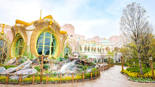 Fantasy Chateau exterior at Tokyo DisneySea Fantasy Springs Hotel