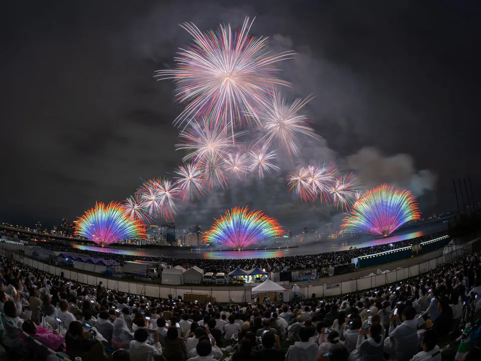 なにわ淀川花火大會淀川夜空大型花火實景