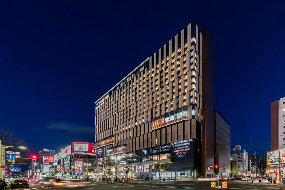 ภาพภายนอกอาคารและทิวทัศน์รอบๆ ของ SAPPORO STREAM HOTEL