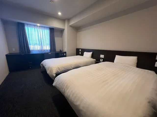 Dormy Inn Kochi twin room near Obiyamachi and central Yosakoi venues