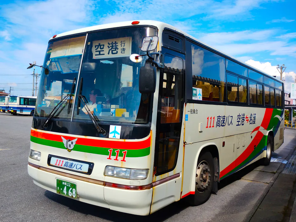 Bus et voiture de location pour rejoindre le nord d’Okinawa