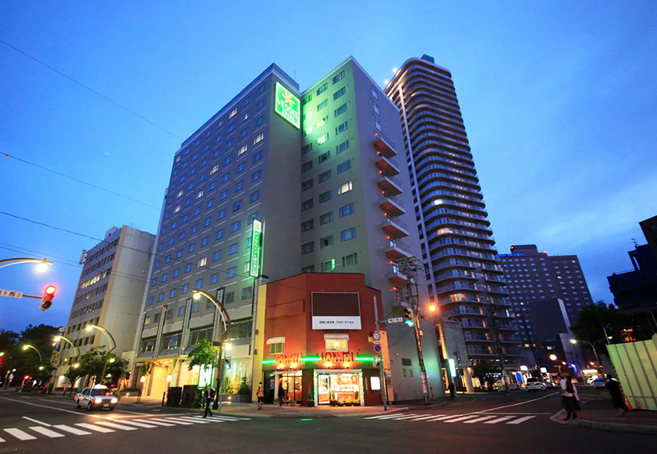 Vessel Inn Sapporo Nakajima Park exterior near Nakajima-Koen Station for a lower-friction non-station base
