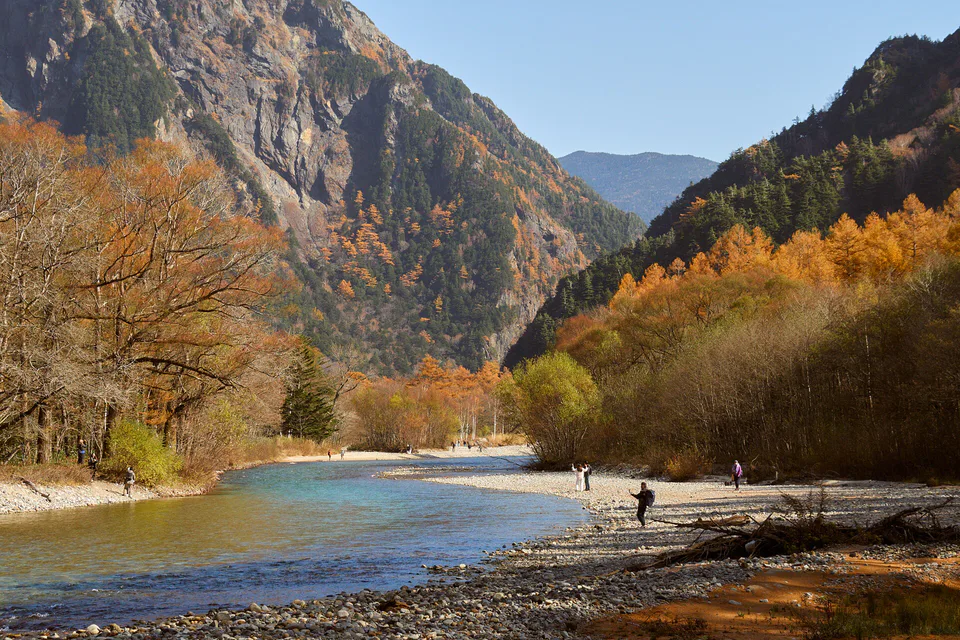 Kamikochi autumn valley used as a Central Japan early-October foliage corridor