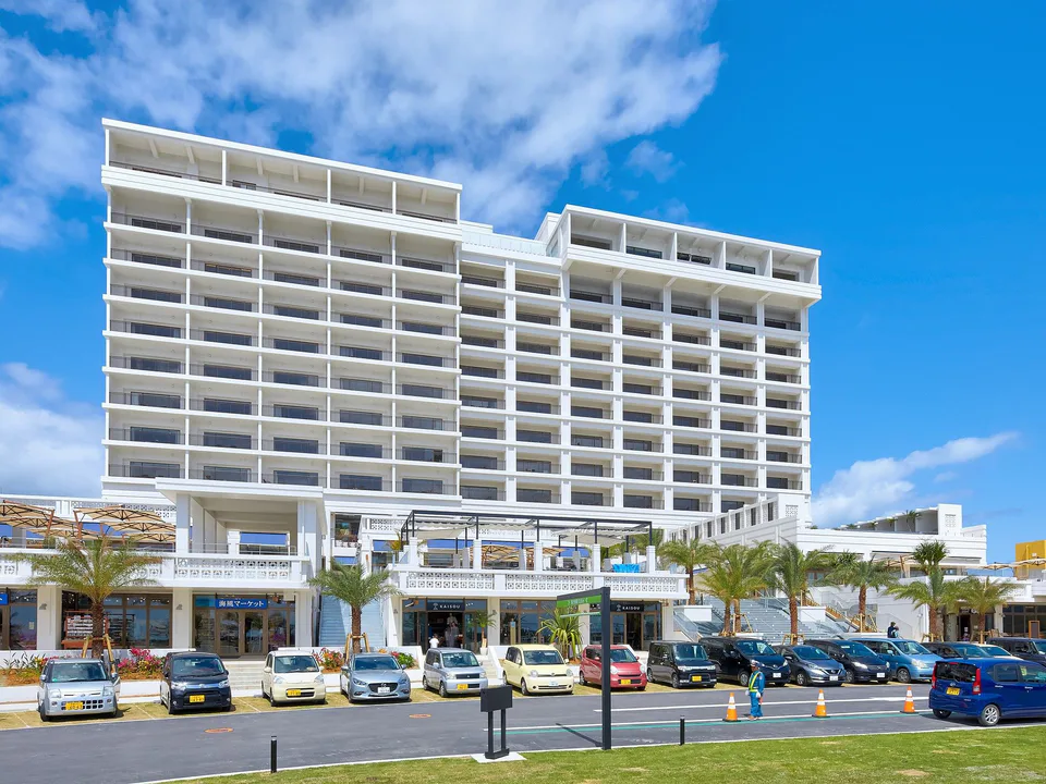 Ala Mahaina Condo Hotel 외관, 오키나와 친구 4명의 4베드 콘도형 숙소