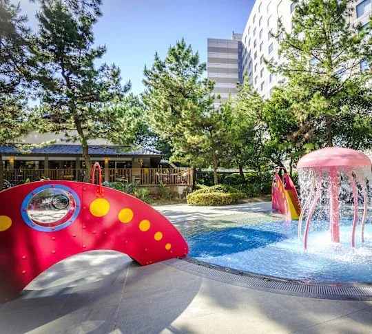 Hilton Tokyo Bay 가족용 pool 시설