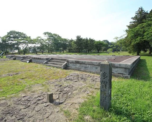 Government-office ruins at the centre of Taga Castle, showing the layout of the ancient administrative complex