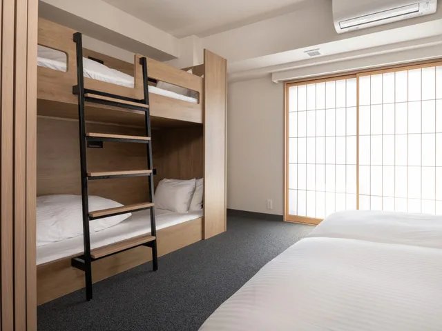 MIMARU Osaka Shinsaibashi Central ห้องเตียงสองชั้น เหมาะสำหรับกลุ่มเพื่อนสี่คน