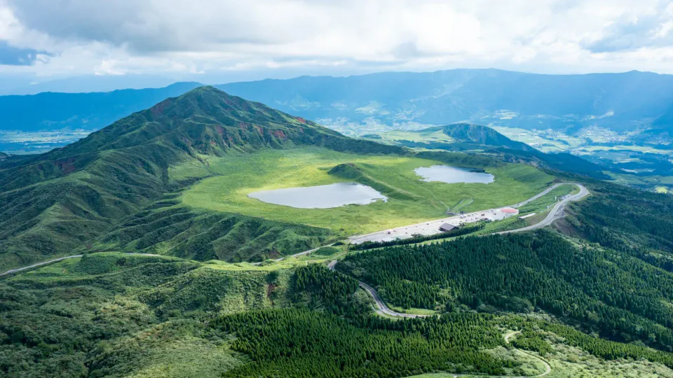 阿蘇草千里實景:熊本四天阿蘇日遊或住一晚的核心取捨