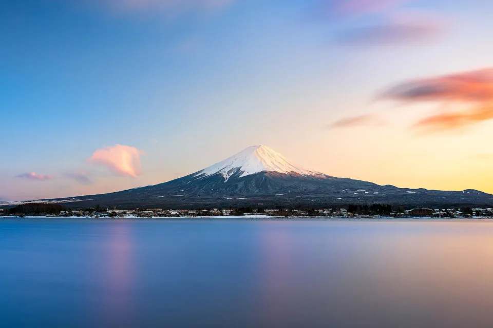 Mt Fuji Day Trip or Overnight: When an Extra Night Is Worth It
