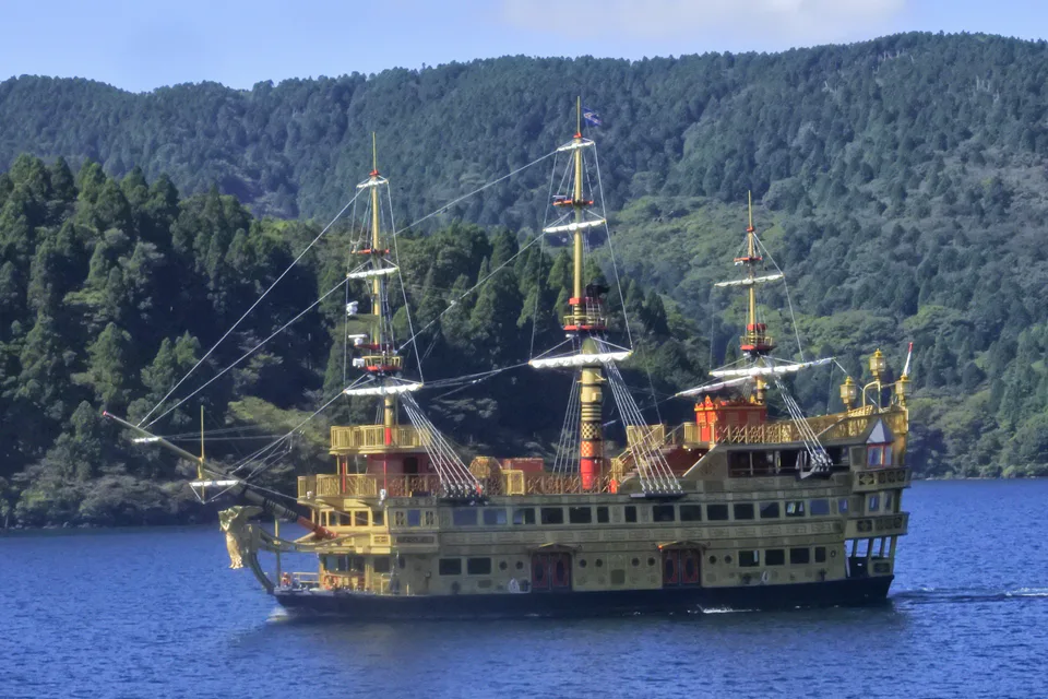 Croisière Queen Ashinoko sur le lac Ashi à Hakone : une étape principale qui occupe une grande partie de l’après-midi lors de la boucle classique.