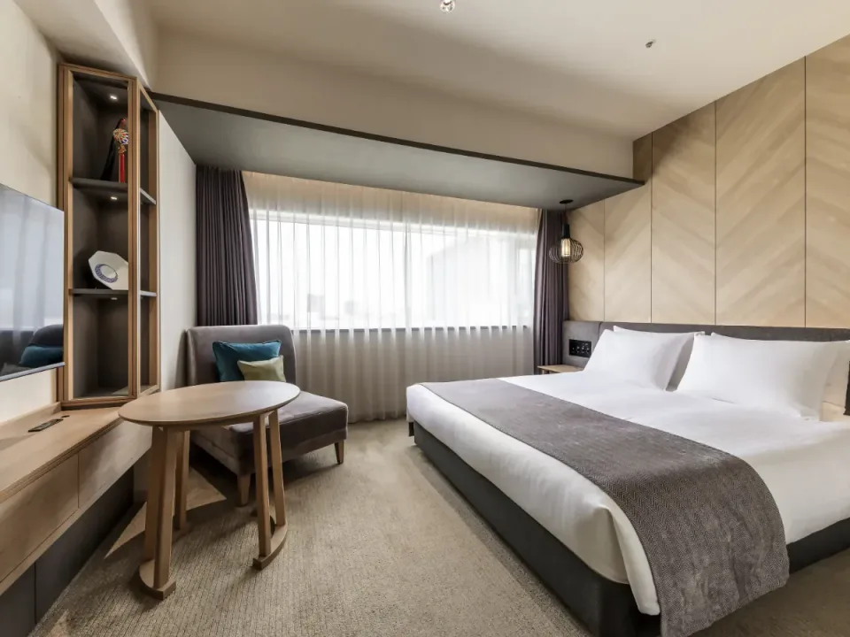 Solaria Nishitetsu Hotel Fukuoka king guest room in Tenjin